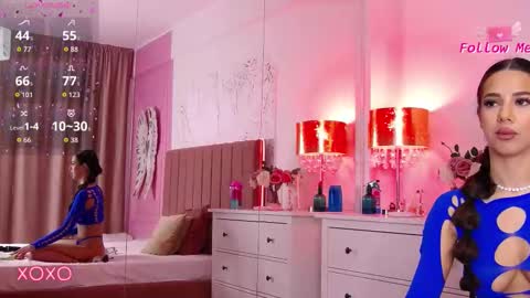 LaraKent online show from 3, 11, 2025