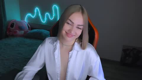 LaraKrein lk online show from 10, 4, 2026