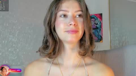 Lara  online show from 15, 10, 2025