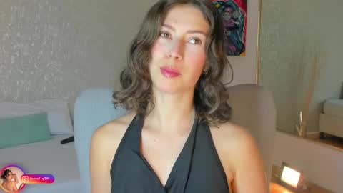 Lara  online show from 16, 10, 2025