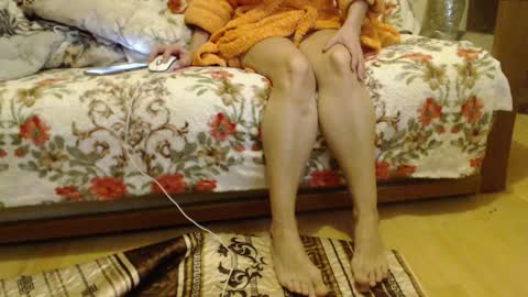 laralhotr online show from 6, 1, 2025