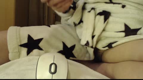 laralhotr online show from 6, 2, 2025