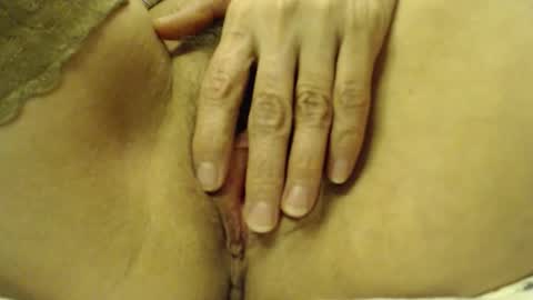 Snapshot of laralhotr chatting on 1, 12, 2025 laralhotr online show from 1, 12, 2025