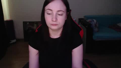 Laralianna online show from 3, 4, 2026