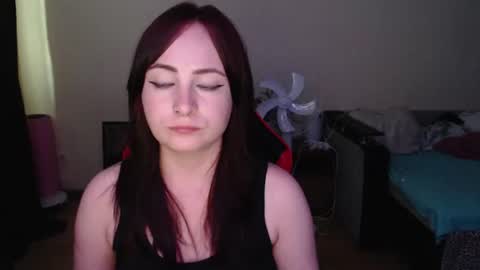 Laralianna online show from 6, 7, 2026