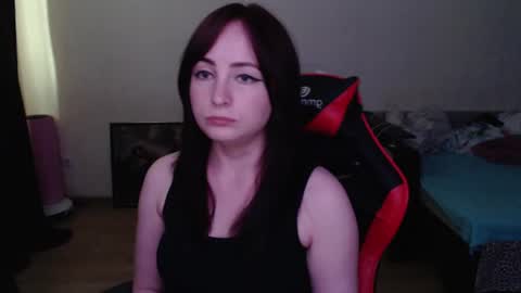 Laralianna online show from 6, 7, 2026