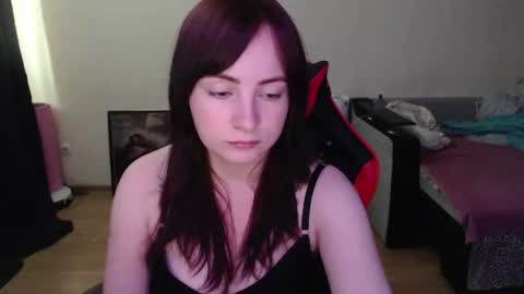 Laralianna online show from 8, 7, 2026