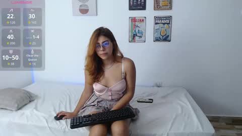 Snapshot of laramucci chatting on 21, 9, 2025 laramucci online show from 21, 9, 2025