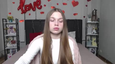 LaraPika online show from 4, 2, 2026