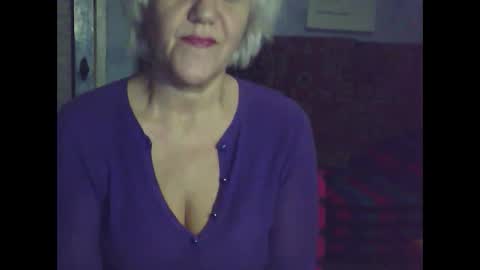 Snapshot of larisaq4ugo24 chatting on 9, 1, 2025 larisaq4ugo24 online show from 9, 1, 2025