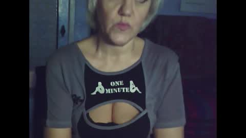 Snapshot of larisaq4ugo24 chatting on 13, 1, 2025 larisaq4ugo24 online show from 13, 1, 2025