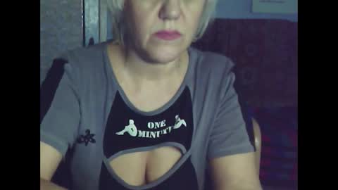 Snapshot of larisaq4ugo24 chatting on 2, 2, 2025 larisaq4ugo24 online show from 2, 2, 2025