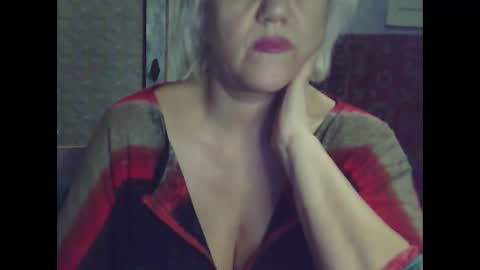 Snapshot of larisaq4ugo24 chatting on 5, 2, 2025 larisaq4ugo24 online show from 5, 2, 2025
