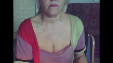 Snapshot of larisaq4ugo24 chatting on 11, 3, 2025 larisaq4ugo24 online show from 11, 3, 2025