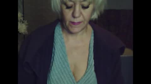 Snapshot of larisaq4ugo24 chatting on 25, 10, 2025 larisaq4ugo24 online show from 25, 10, 2025