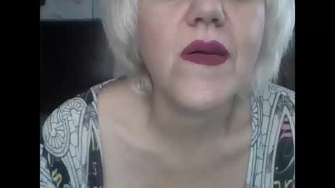 Snapshot of larisaq4ugo24 chatting on 3, 11, 2025 larisaq4ugo24 online show from 3, 11, 2025