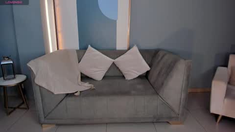 Snapshot of larisasmirnov chatting on 31, 10, 2025 Larisa Smirnov online show from 31, 10, 2025