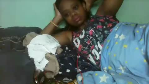 larissa645771 online show from 16, 3, 2026