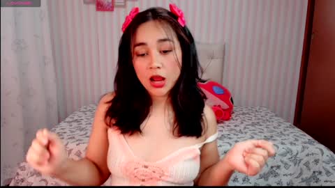 Snapshot of larissalove_doll chatting on 1, 2, 2025 Larissas online show from 1, 2, 2025