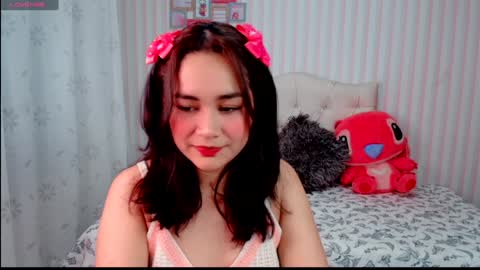 Snapshot of larissalove_doll chatting on 2, 2, 2025 Larissas online show from 2, 2, 2025