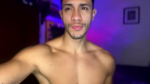 Snapshot of larry_jones chatting on 29, 12, 2024 andrew online show from 29, 12, 2024