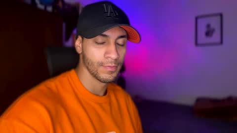 Snapshot of larry_jones chatting on 7, 1, 2025 andrew online show from 7, 1, 2025