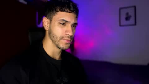 Snapshot of larry_jones chatting on 22, 1, 2025 andrew online show from 22, 1, 2025