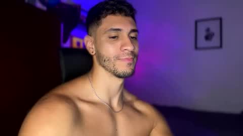 Snapshot of larry_jones chatting on 26, 1, 2025 andrew online show from 26, 1, 2025