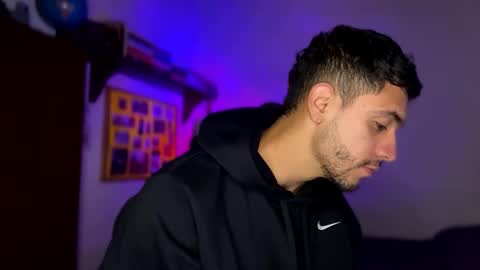 Snapshot of larry_jones chatting on 8, 2, 2025 andrew online show from 8, 2, 2025