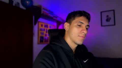 Snapshot of larry_jones chatting on 11, 2, 2025 andrew online show from 11, 2, 2025