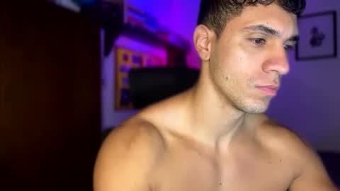 Snapshot of larry_jones chatting on 12, 2, 2025 andrew online show from 12, 2, 2025