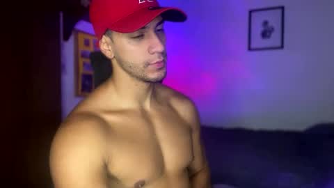 Snapshot of larry_jones chatting on 23, 2, 2025 andrew online show from 23, 2, 2025