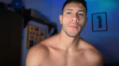 Snapshot of larry_jones chatting on 18, 10, 2025 andrew online show from 18, 10, 2025