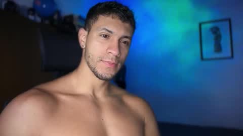 Snapshot of larry_jones chatting on 19, 11, 2025 andrew online show from 19, 11, 2025