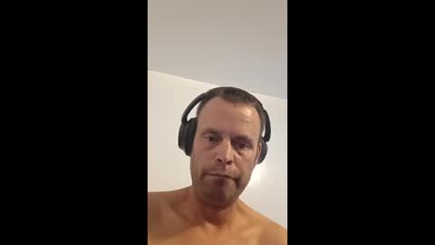 larrybarry794491163 online show from 12, 5, 2026