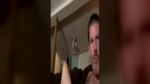 larrythelover23 online show from 18, 6, 2026