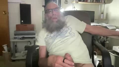 chris online show from 31, 3, 2026