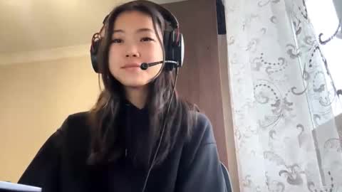 Snapshot of lashaundapolack chatting on 22, 12, 2025 Yu online show from 22, 12, 2025