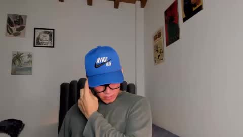 Snapshot of lass_nazar chatting on 14, 10, 2025 lass_nazar online show from 14, 10, 2025