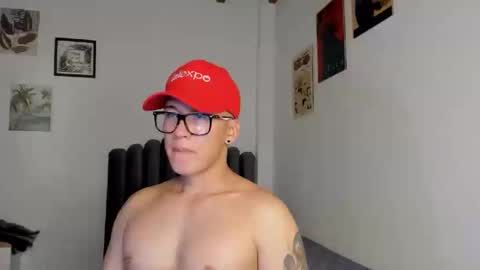 Snapshot of lass_nazar chatting on 16, 10, 2025 lass_nazar online show from 16, 10, 2025