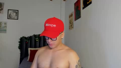 Snapshot of lass_nazar chatting on 4, 12, 2025 lass_nazar online show from 4, 12, 2025