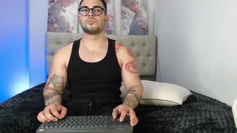 YOUR BABY online show from 15, 5, 2026