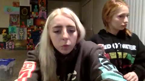 Roxy blue online show from 22, 2, 2026