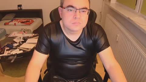 latexboy893 online show from 16, 11, 2025