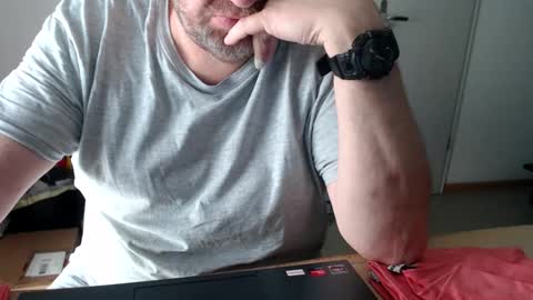 Andreas  Latexlover  online show from 6, 4, 2026