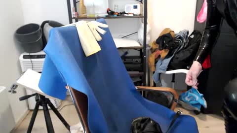 latexslaafboy online show from 13, 1, 2025