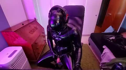 Snapshot of latexviking003 chatting on 13, 7, 2026 latexviking003 online show from 13, 7, 2026