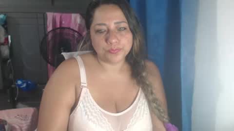 latin_big_boobs online show from 13, 5, 2026