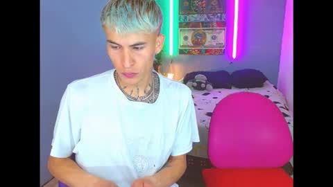 latin_boysxxx_ online show from 27, 10, 2025