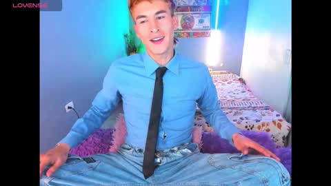 latin_boysxxx_ online show from 12, 3, 2026